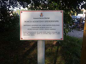 foto, targa con dedica ad Agostino Andermark del Bosco in città di Bovisio Masciago