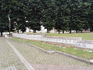 foto, cimitero di Bovisio Masciago viale degli eroi